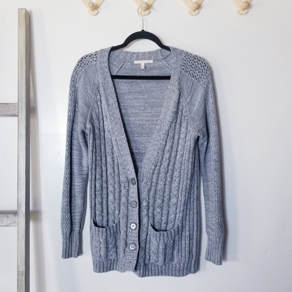 VICTORIA'S SECRET GRAY BUTTON CARDIGAN WITH FRONT POCKETS SIZE SMALL